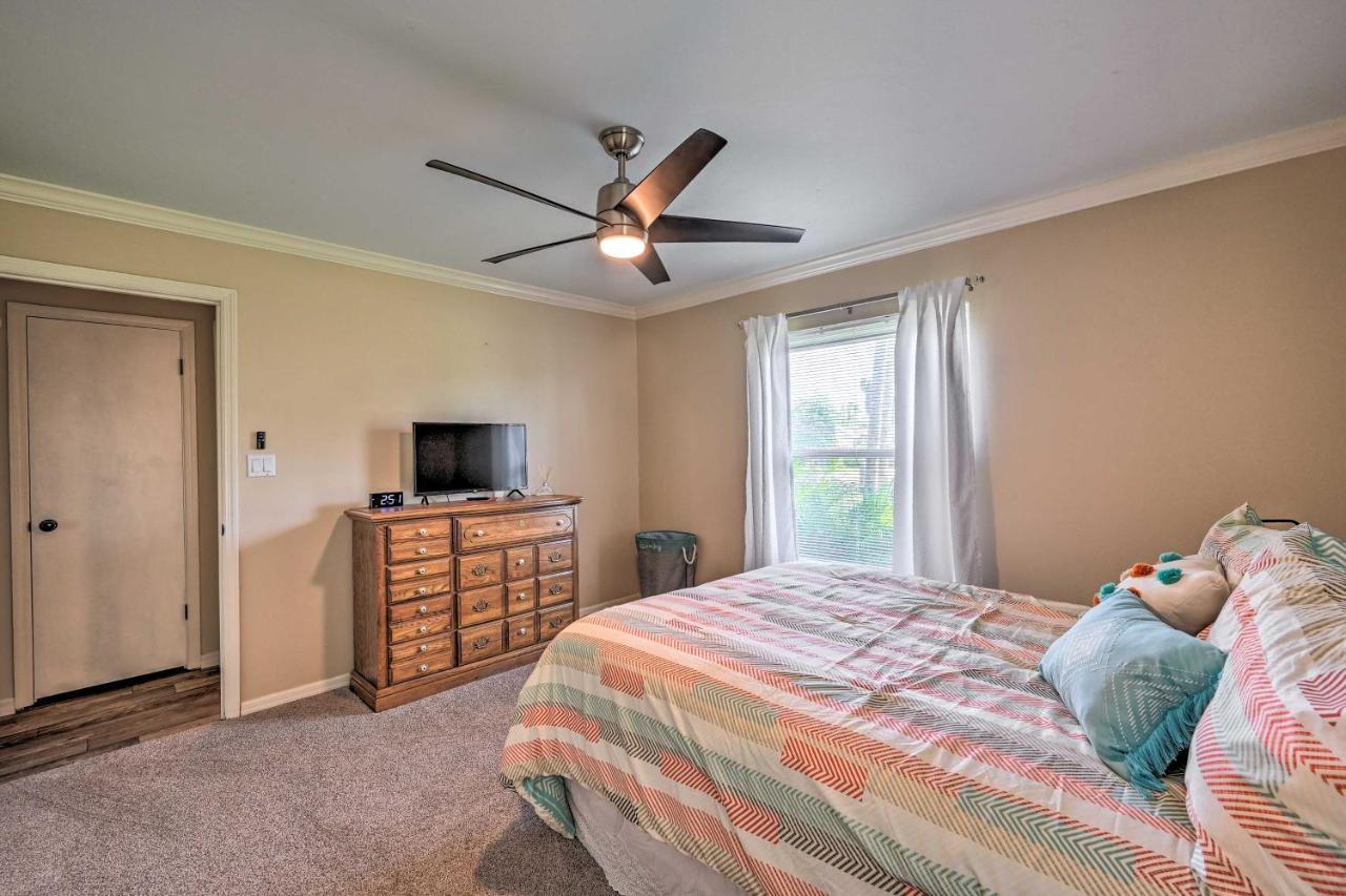 Waterfront Lake Placid Escape With Dock And Lanai Esterno foto